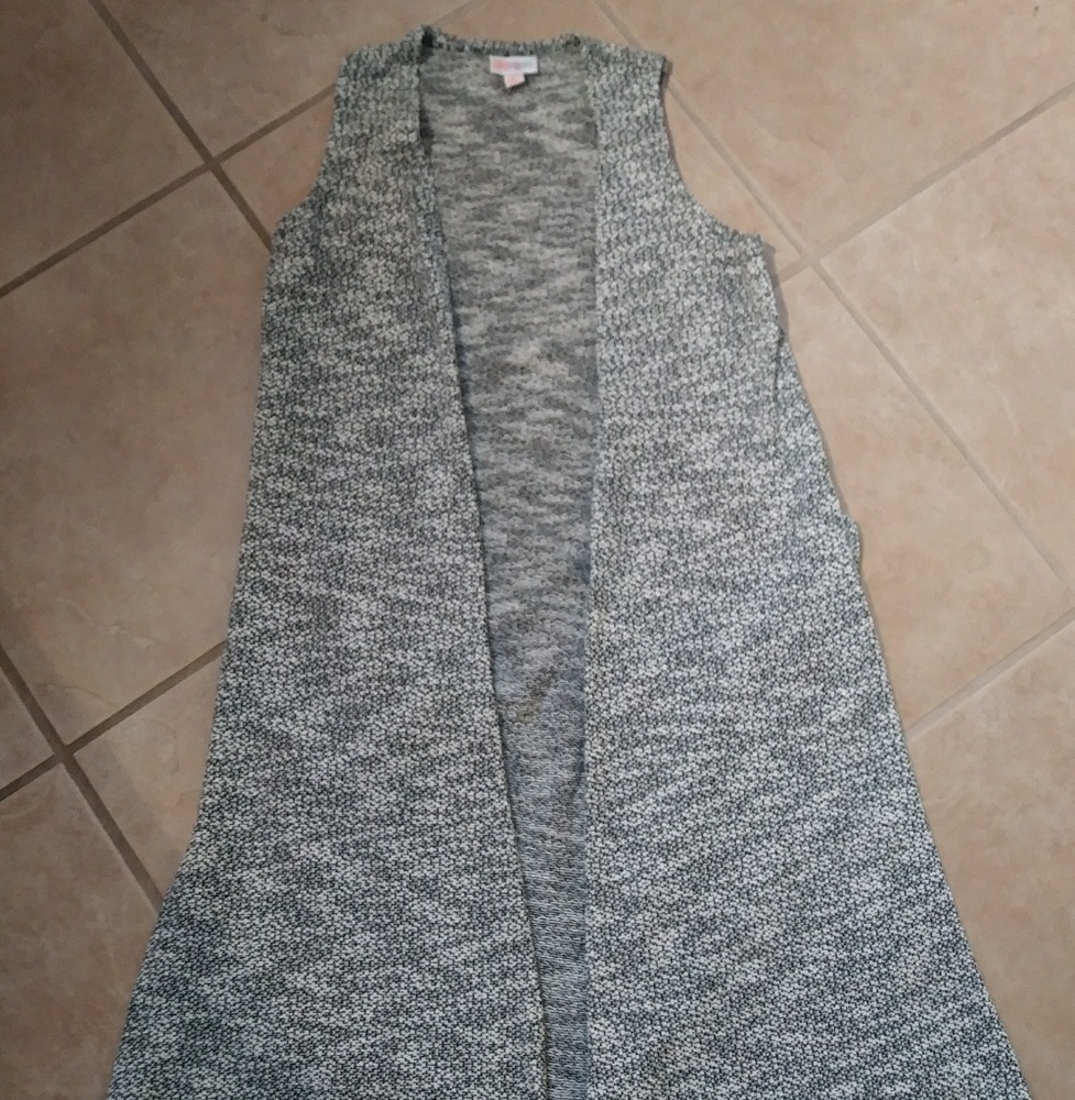 Lularoe xs joy.  Dark green/black stitching